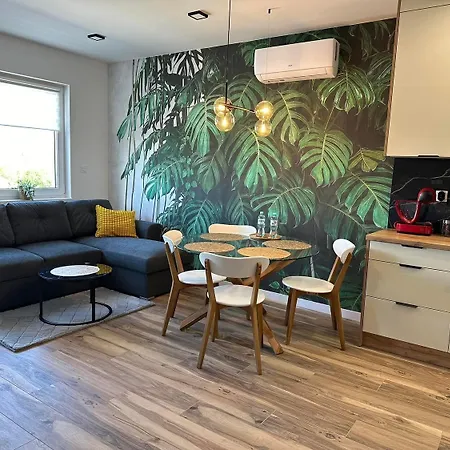 Apartman Debowa 27 *